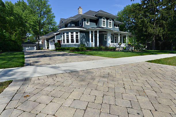 Best Best Driveway Pavers  in Menomonee Falls, WI