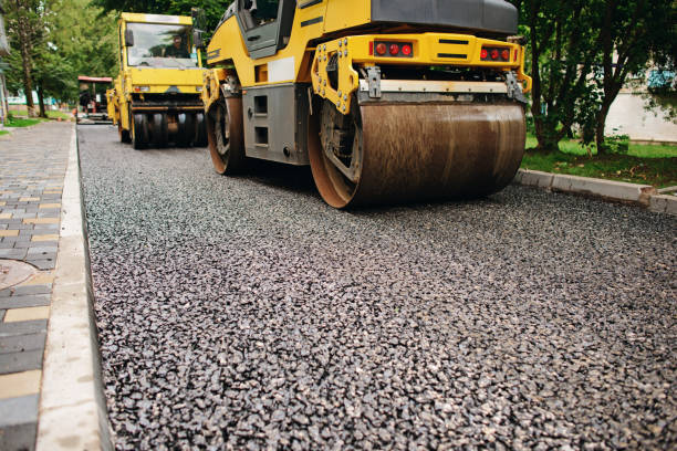 Best Permeable Paver Driveway  in Menomonee Falls, WI